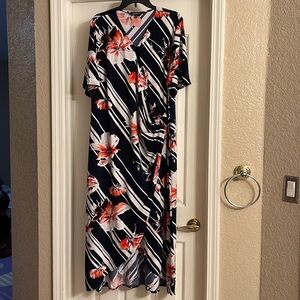 Glamour dress size 22W